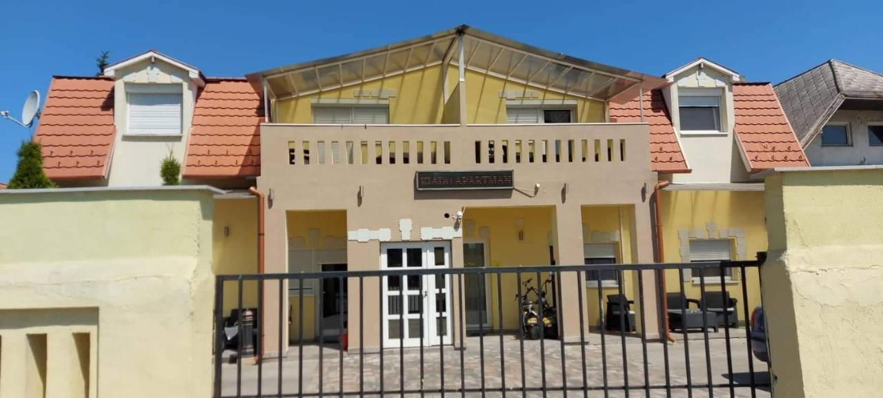 Corner Apartman 5 Siofok Exterior photo